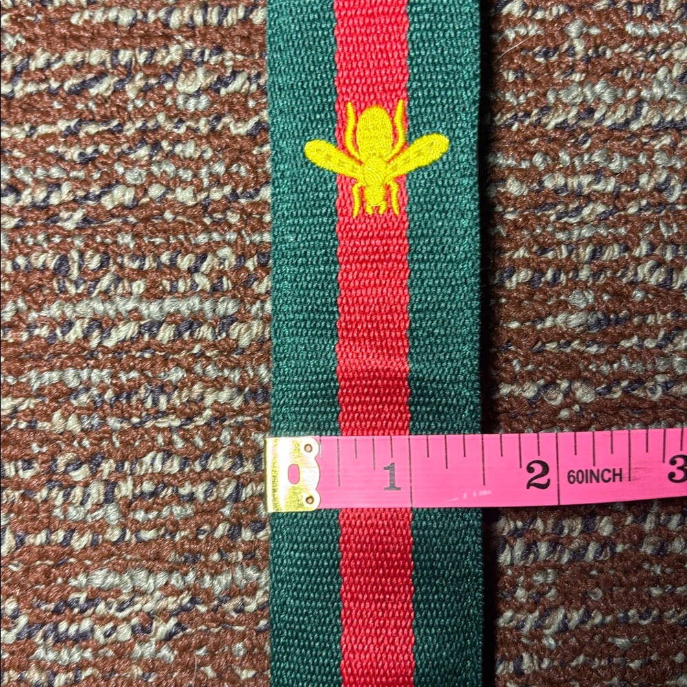 Bee belt strap (no buckle) red & green striped belt bee detail statement belt - Picture 9 of 10